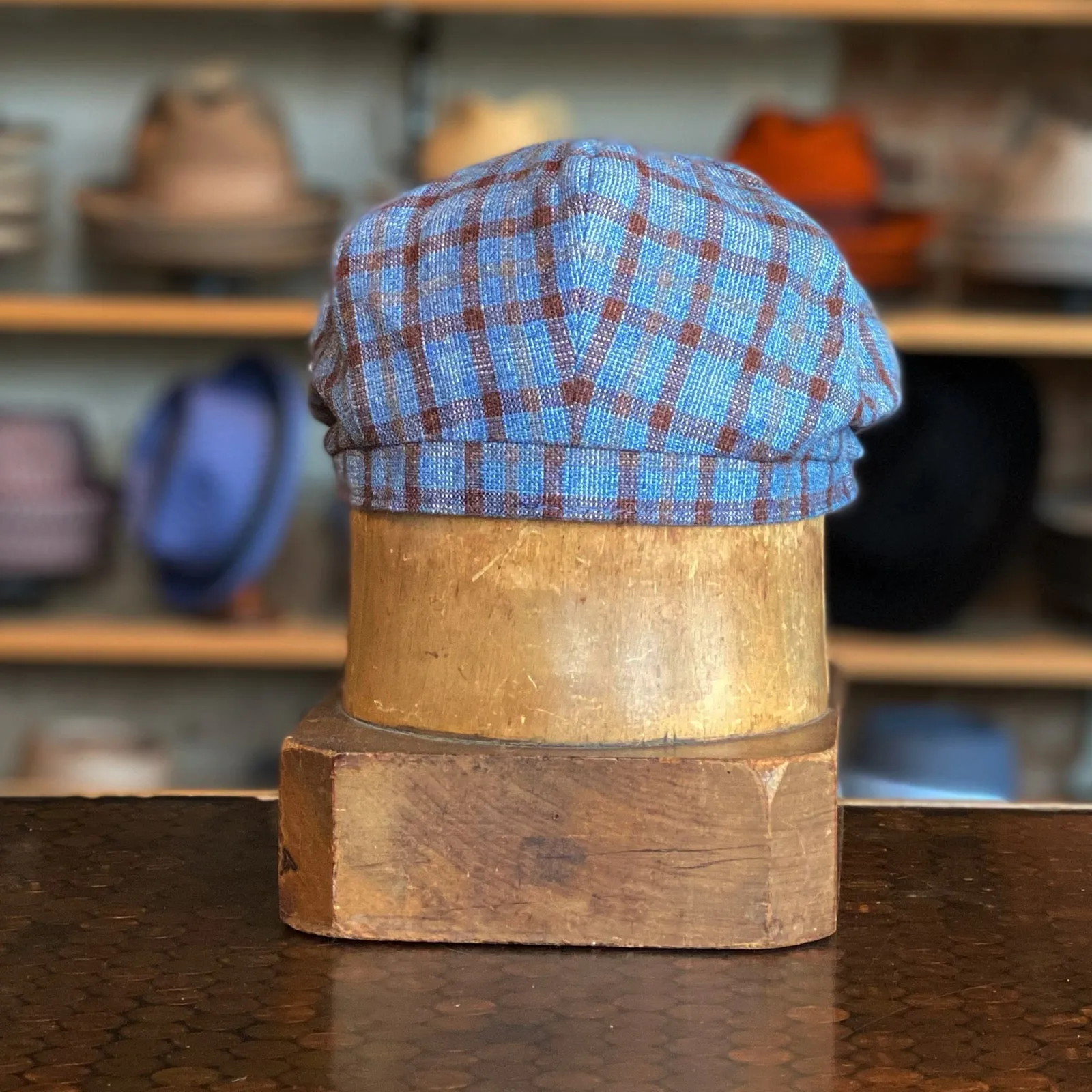 Nubby Plaid Hatteras