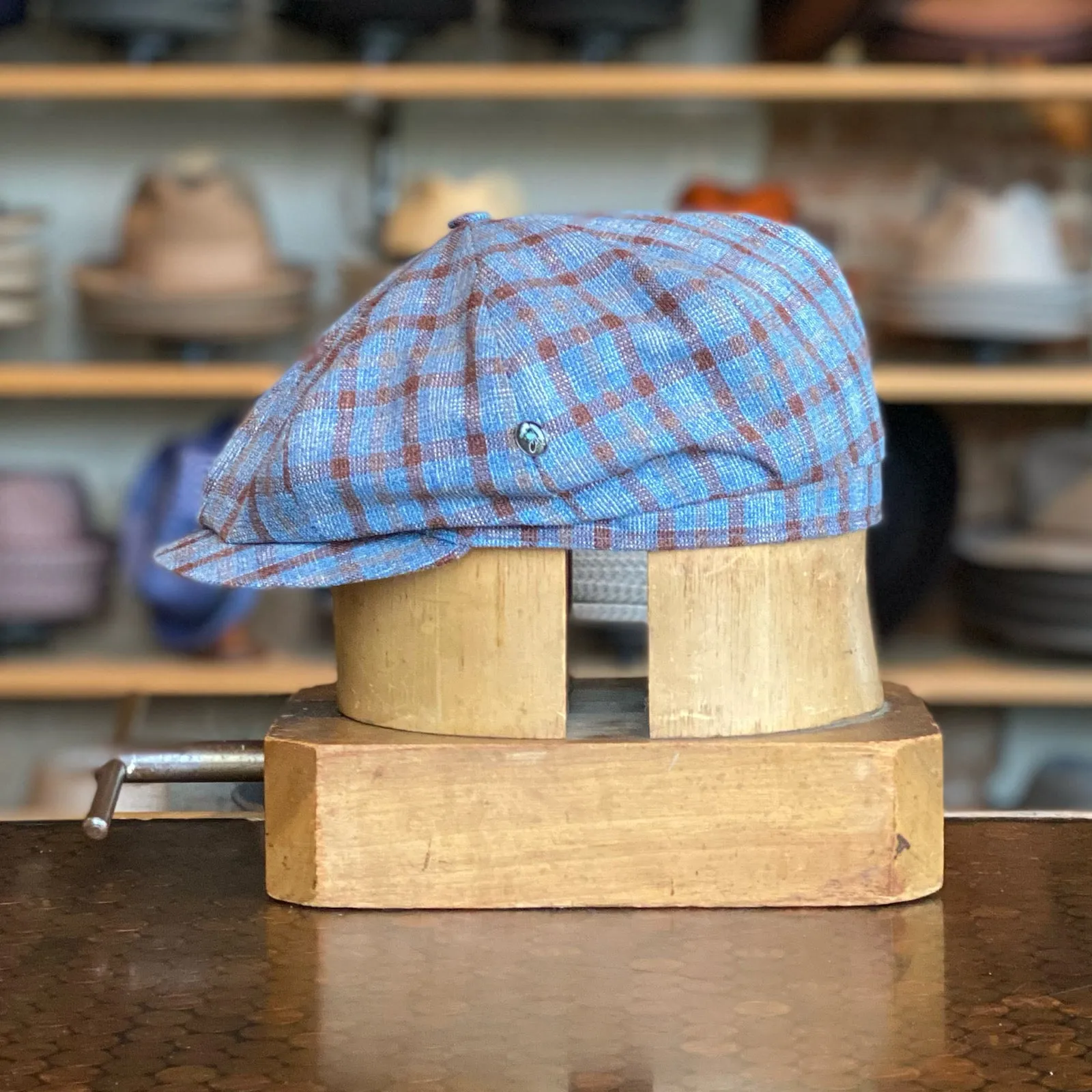 Nubby Plaid Hatteras