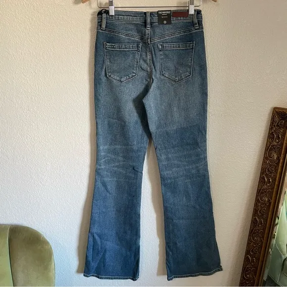 NWT Blank NYC The Waverly Flared Bootcut Denim Jeans High Waisted Size 26