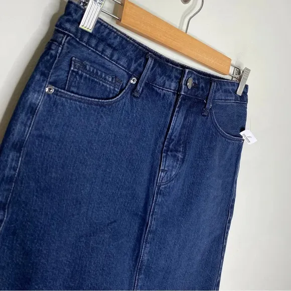 ✨NWT Good American Dark Wash Blue High Rise Frayed Hem Denim Jean Mini Skirt 26