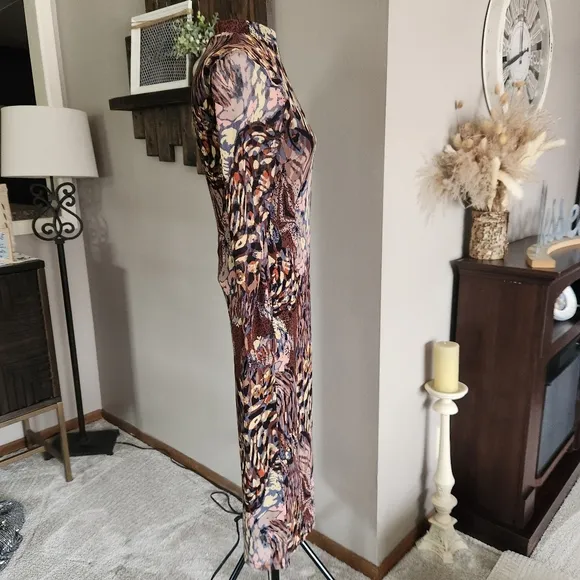 NWT Laundry by Shelli Segal Chic Animal Print Long Sleeve Midi Dress