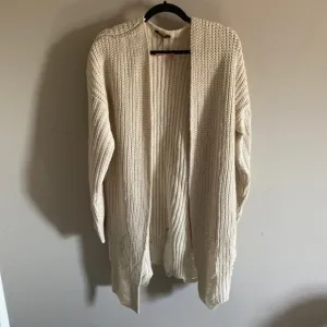 NWT Peyton Jensen Yvette Destruction‎ Cardigan Ivory Size Large