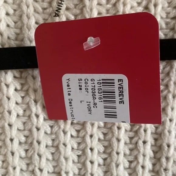 NWT Peyton Jensen Yvette Destruction‎ Cardigan Ivory Size Large