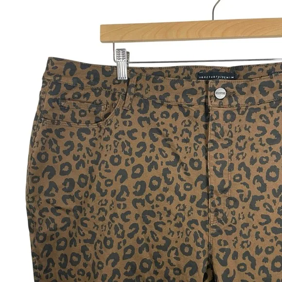 NWT Sanctuary Denim Social Standard High Rise Ankle Jeans Leopard Size 24W