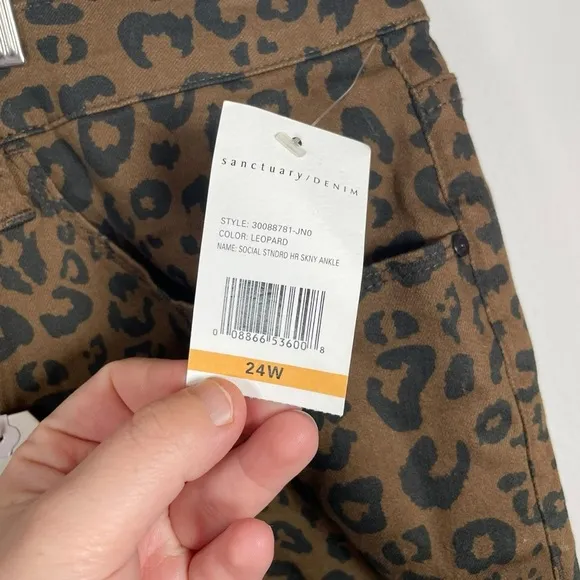 NWT Sanctuary Denim Social Standard High Rise Ankle Jeans Leopard Size 24W