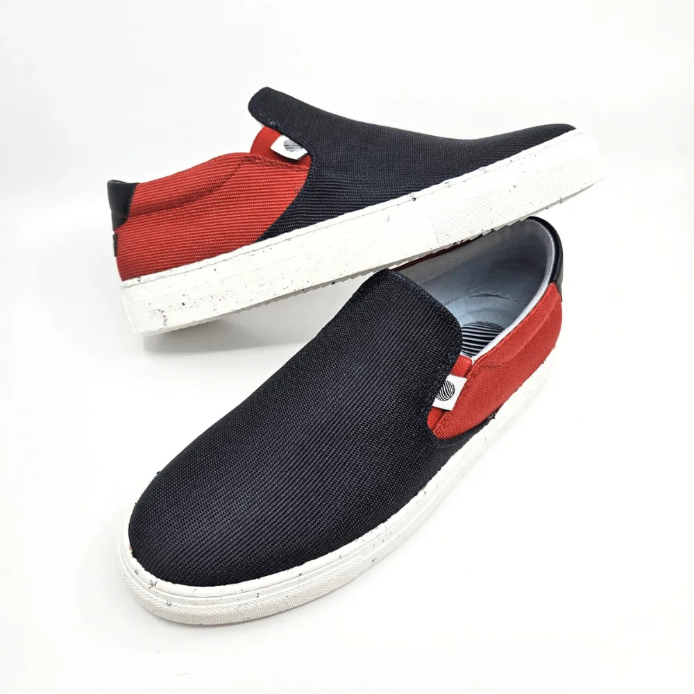 OCNS Slip-On Crayon