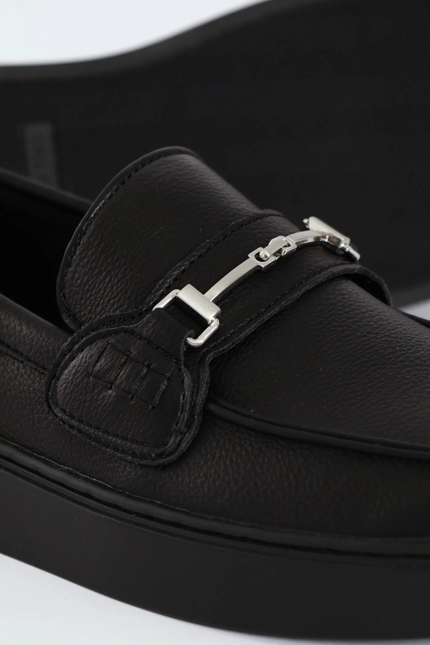Pieza Metal Trim Slip On Loafer - Black