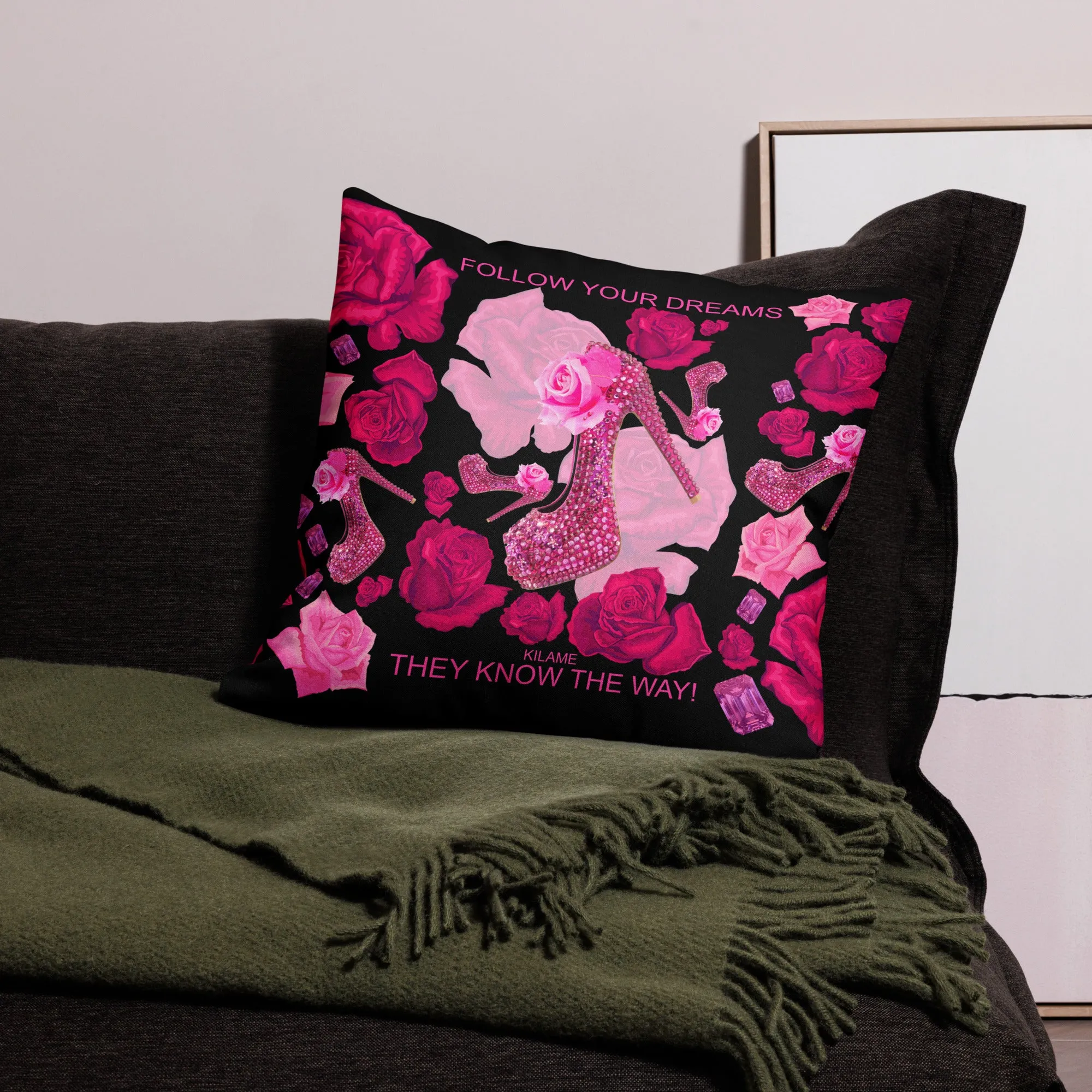 Premium Pillow 'Follow your dreams'