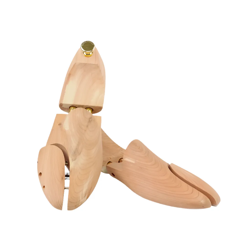 Pursuit Cedar Shoe Tree