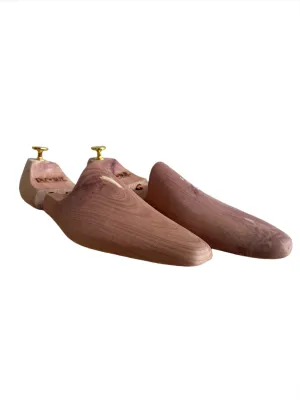 Pursuit Cedar Shoe Tree