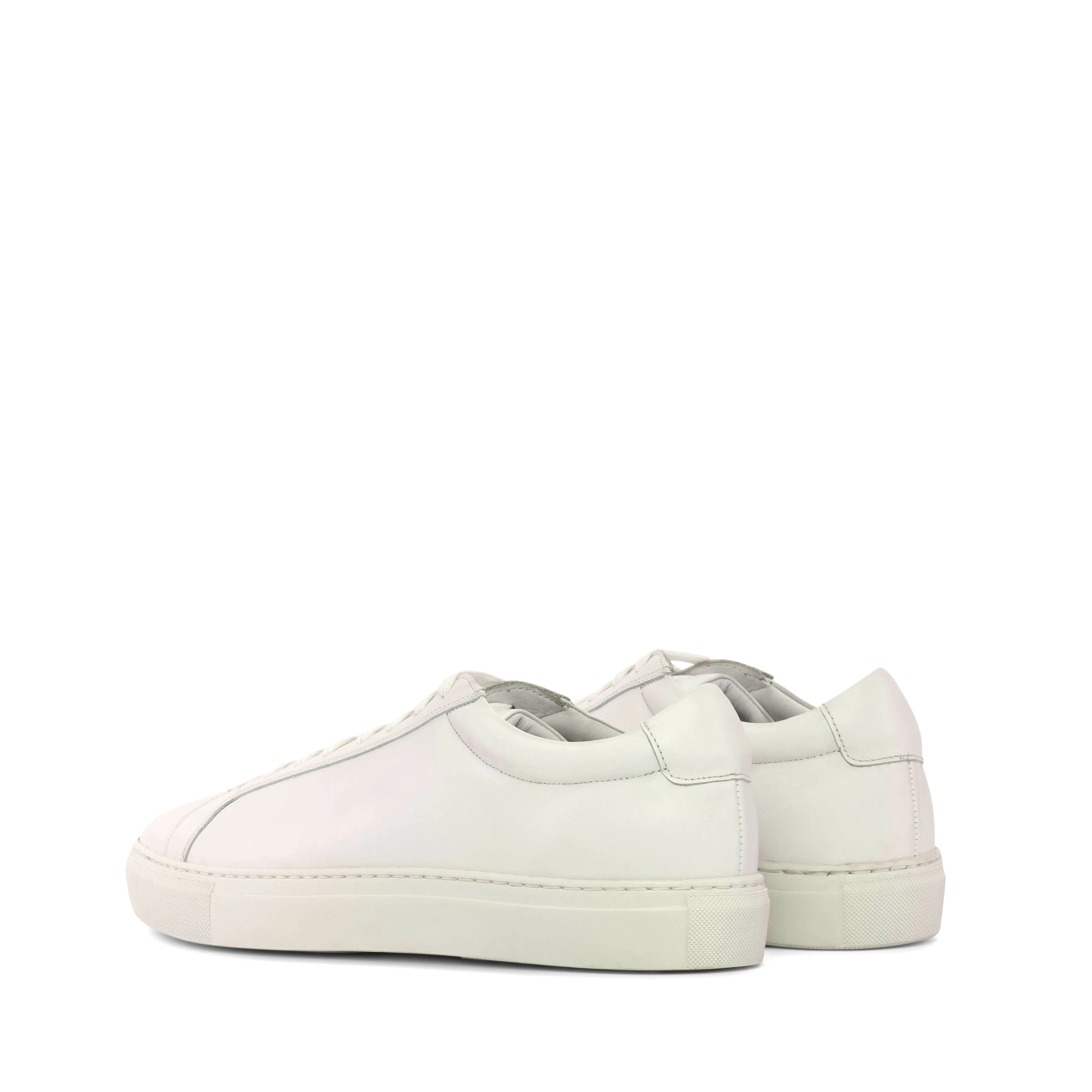 Pursuit Premium White Sneaker
