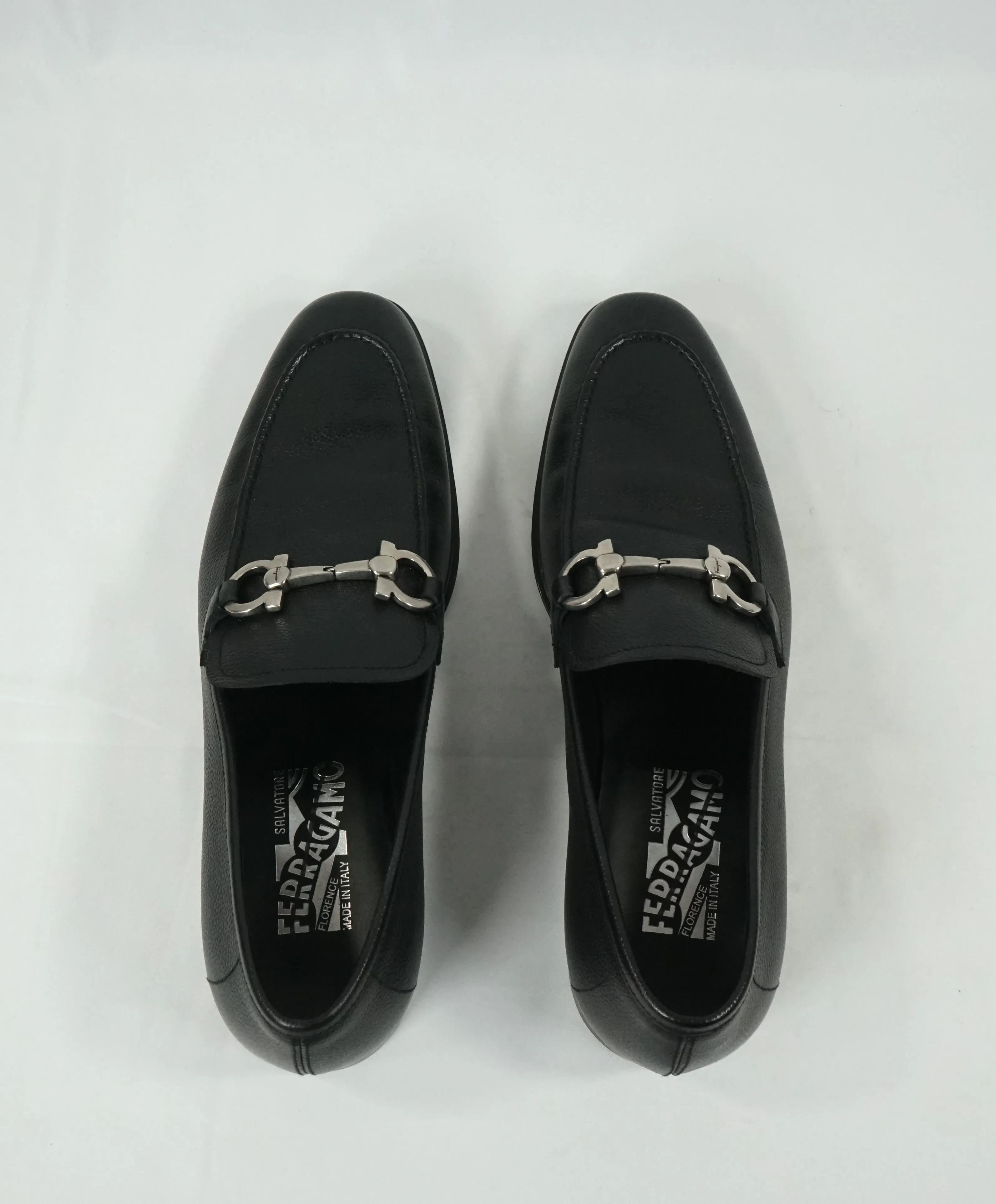 SALVATORE FERRAGAMO - “Flori 2” Pebbled Leather Gancini Bit Black Loafers - 7.5 D