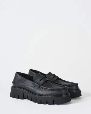 sebas flat