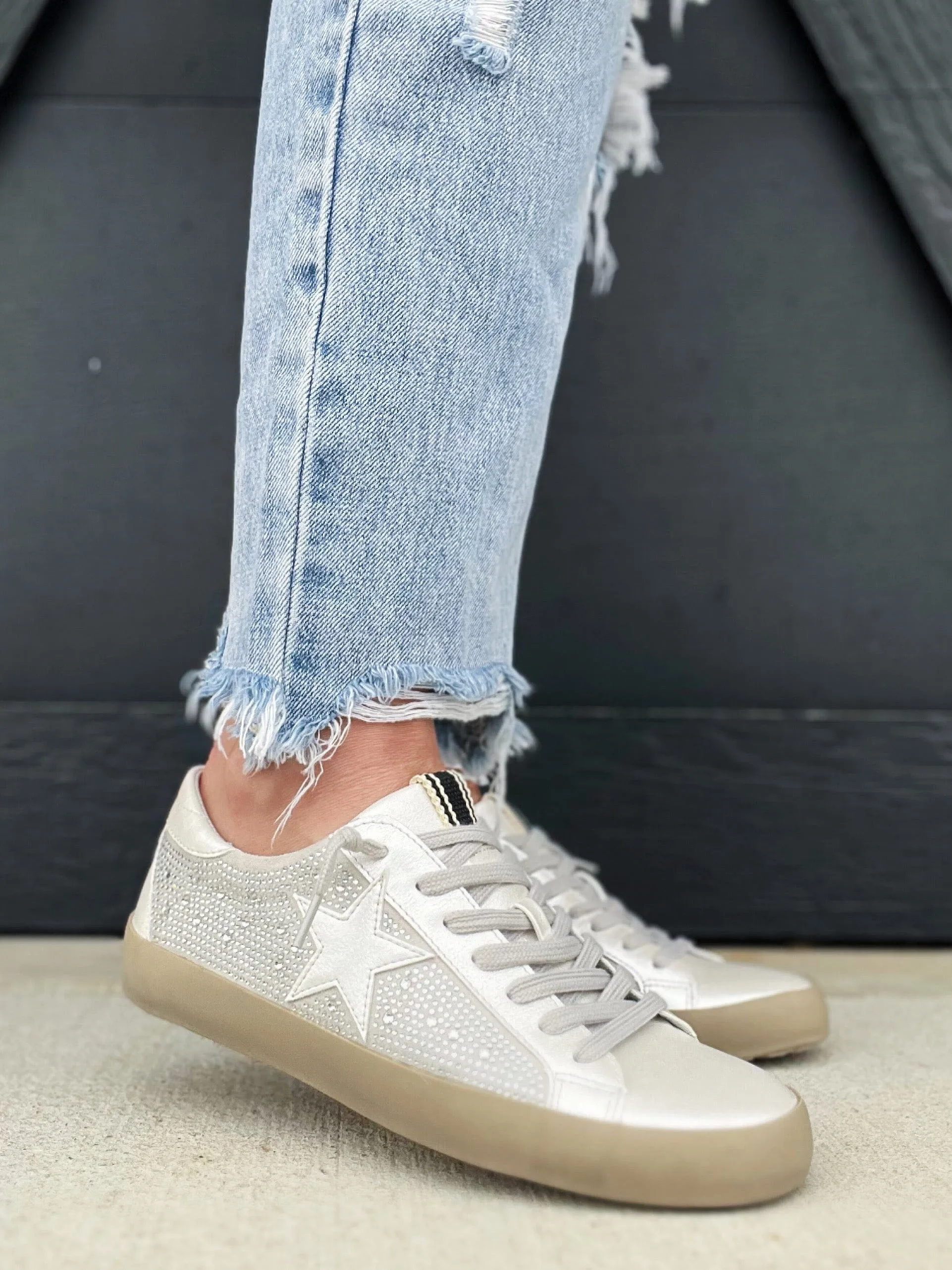 Shu Shop Paula Sneakers In Ice