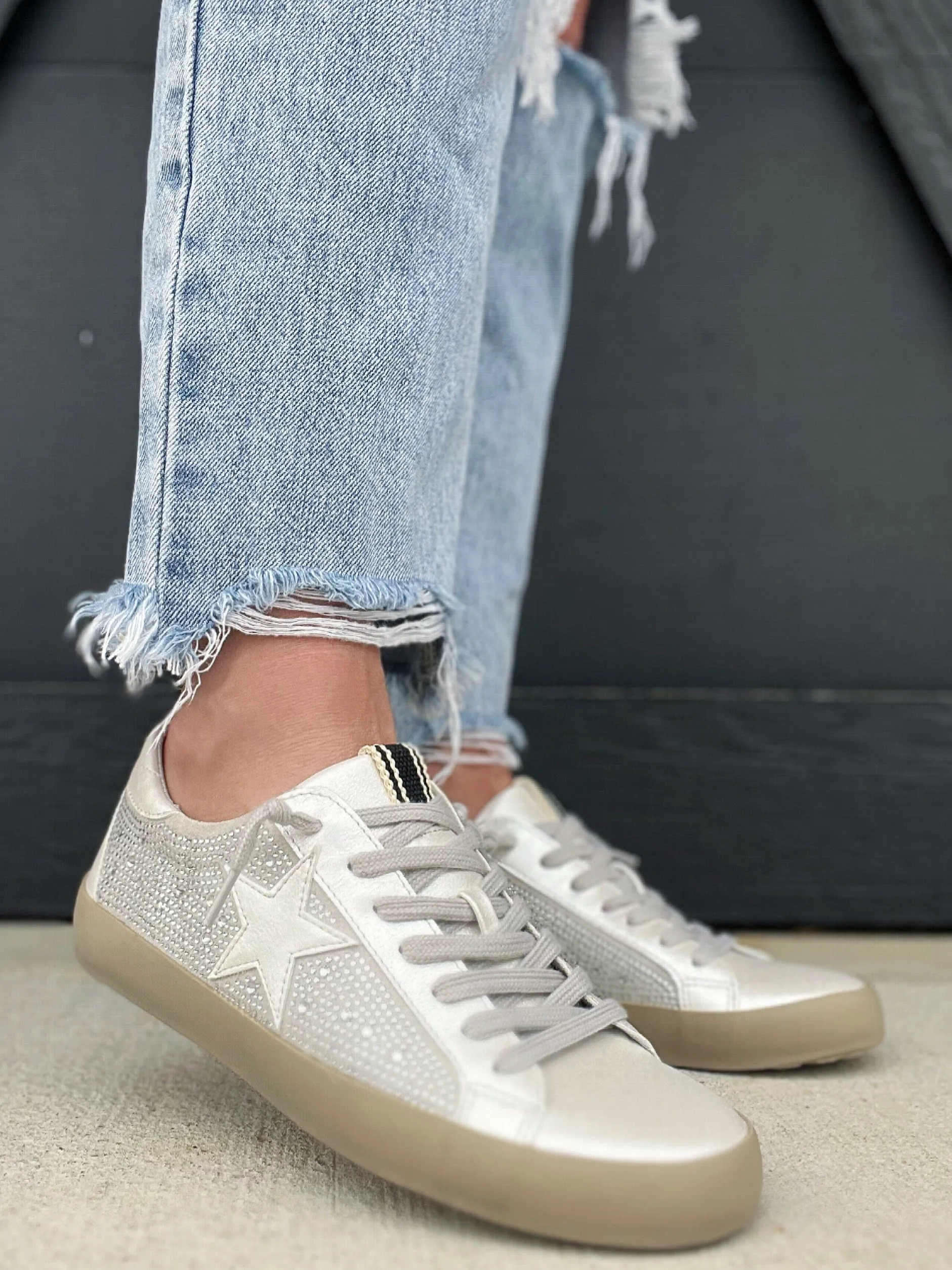 Shu Shop Paula Sneakers In Ice