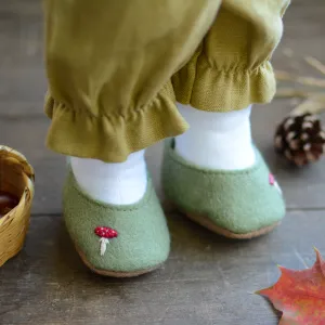 Slip-on Shoes Sewing Pattern - Doll