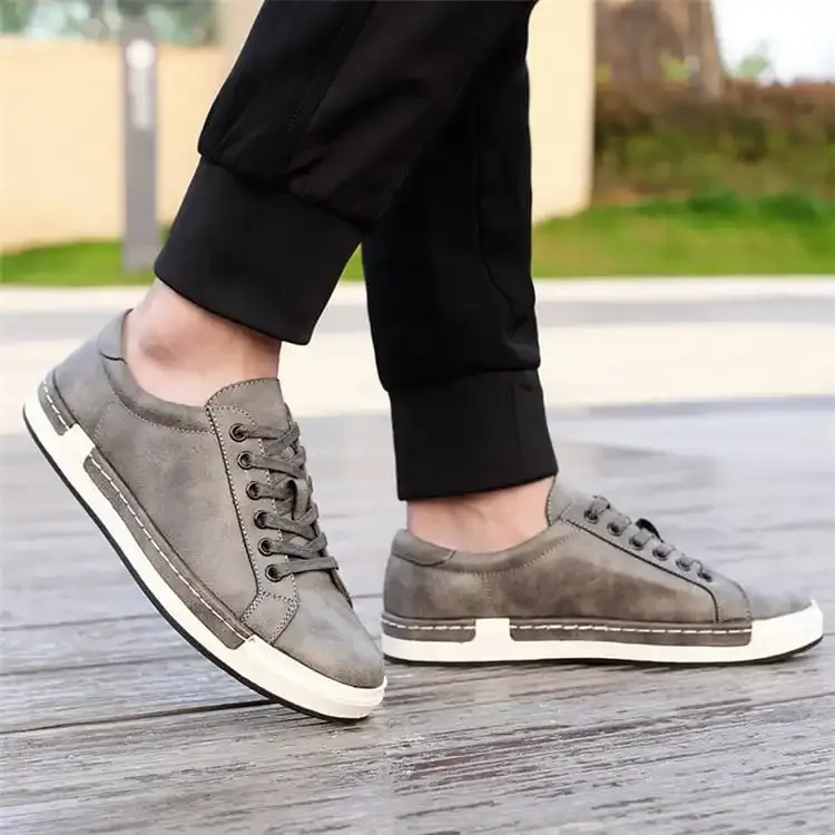 SNEAKY PETE SNEAKERS