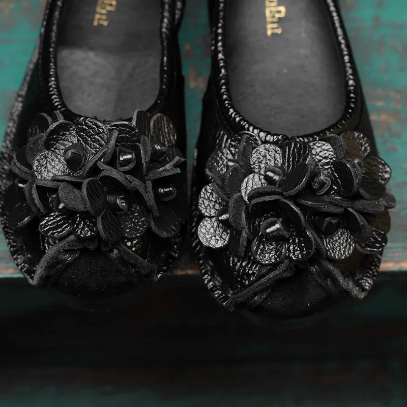 Solid Color Retro Flower Leather Shoes Shallow Mouth Round Toe Slip-on Leather Shoes
