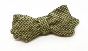 Tan Wool Houndstooth Bow Tie
