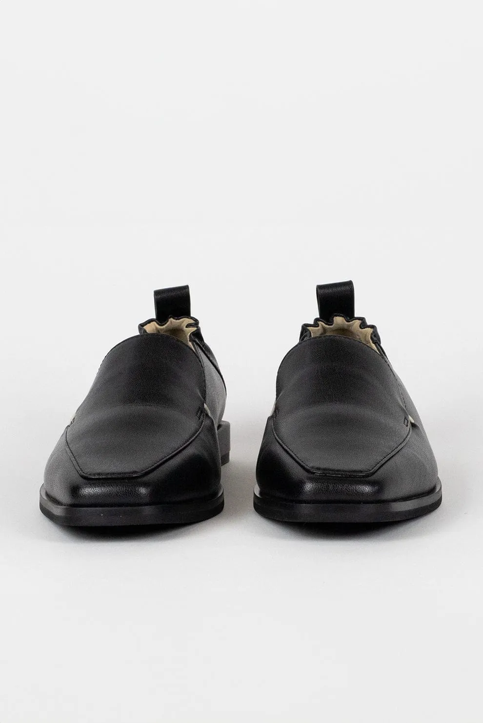 The Vegan Apple Leather Loafer | Black