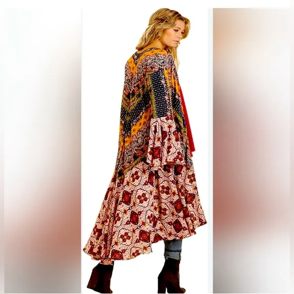 Umgee Maxi Length Multicolor Floral Print Flared Sleeve Kimono
