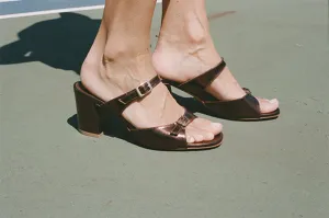 UNA SANDAL, MORO