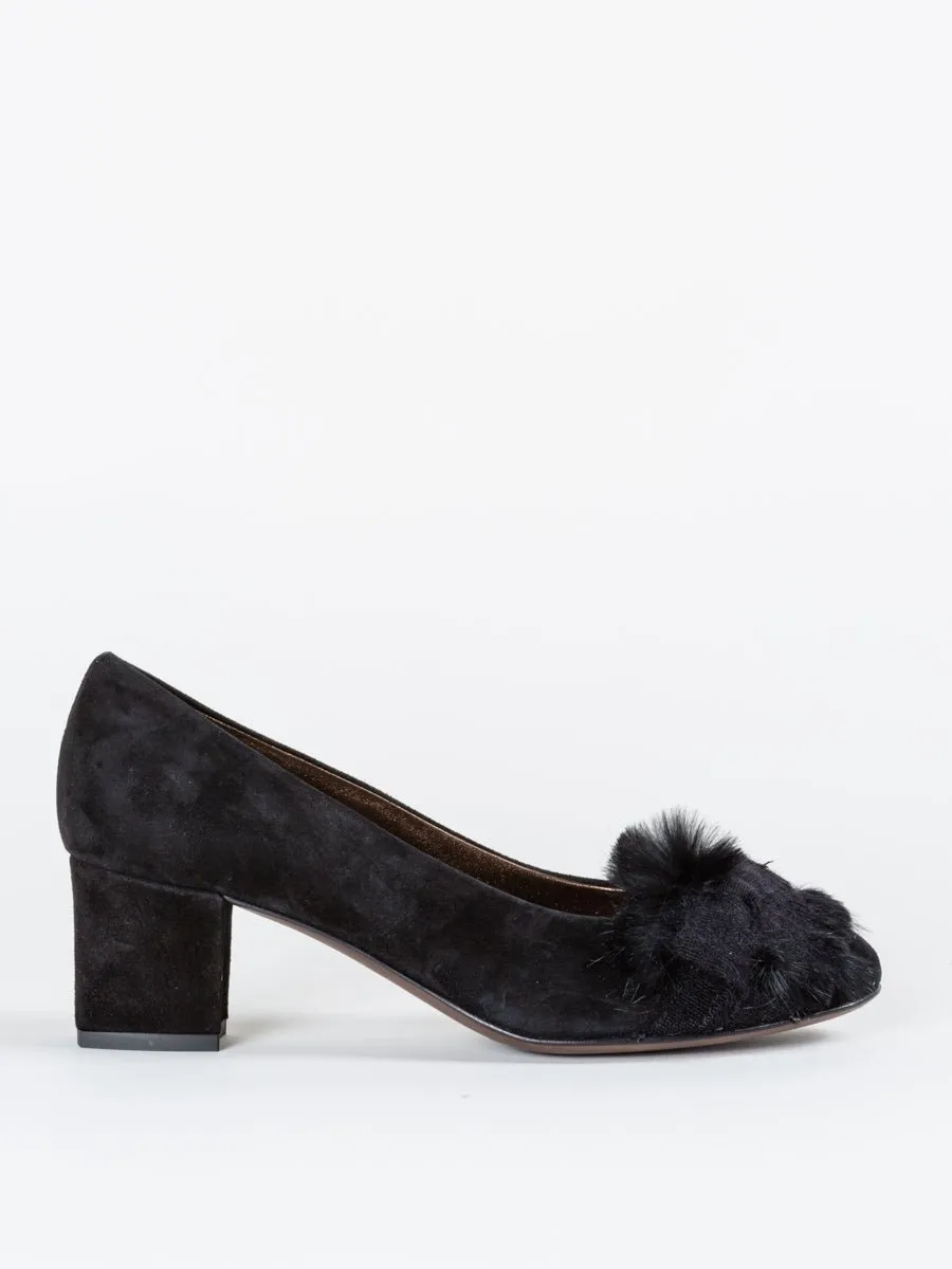 velour pump