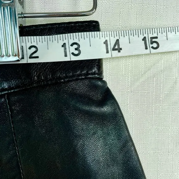 VINTAGE Cuir du Monde Black Leather Pencil Skirt Size 4/6 Goth Classic Alt Girl
