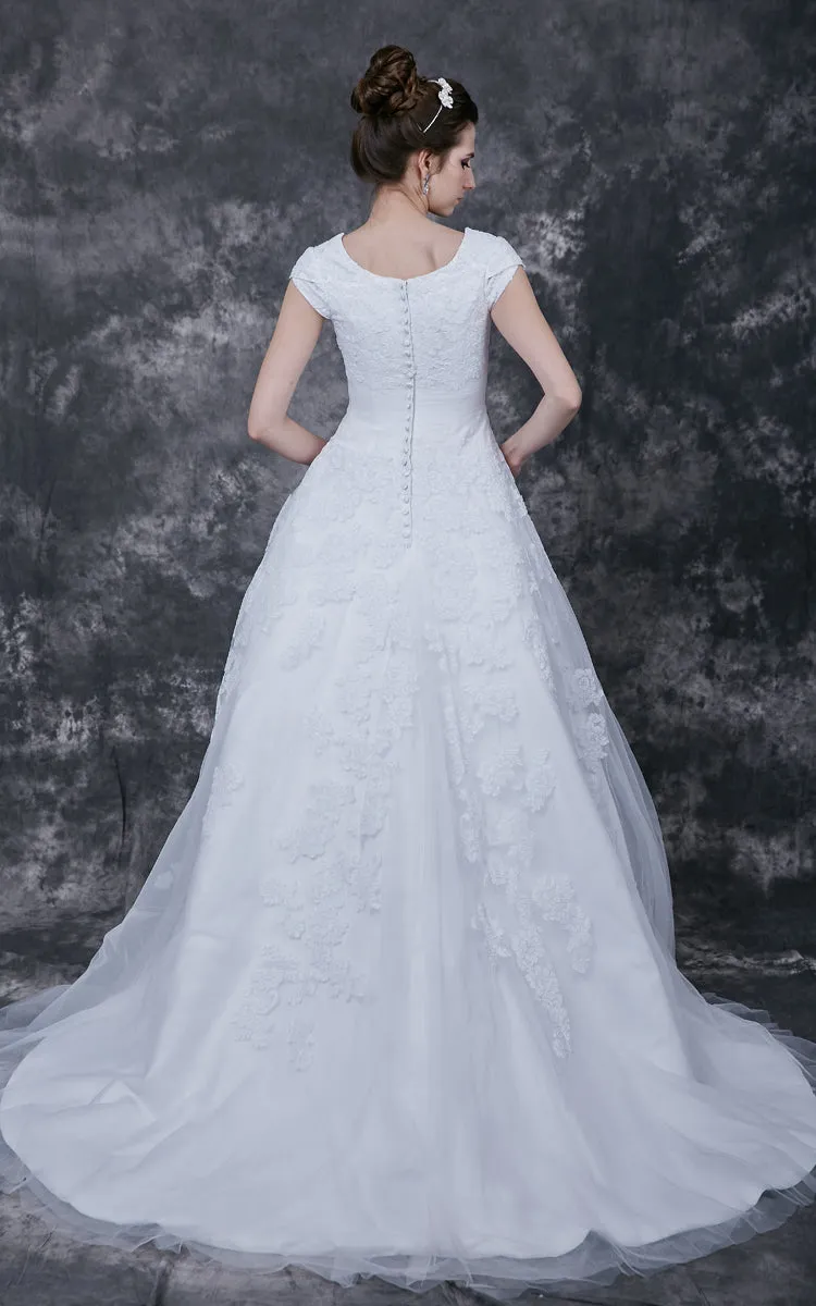 Vintage Style Modest Wedding Dress With Court Train-ZP_706240