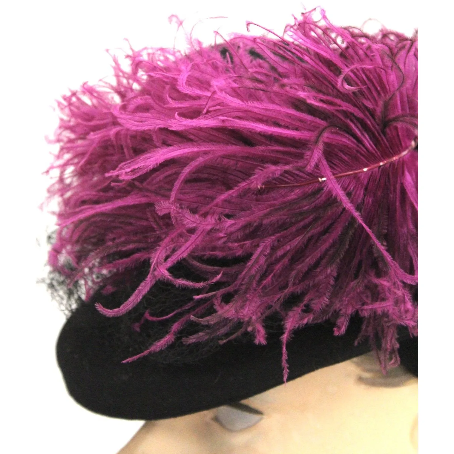 Vintage Womens 1930s Hat Fascinator Bonnet Hat Black Magenta Feather O/S Doll Hat New York Creation