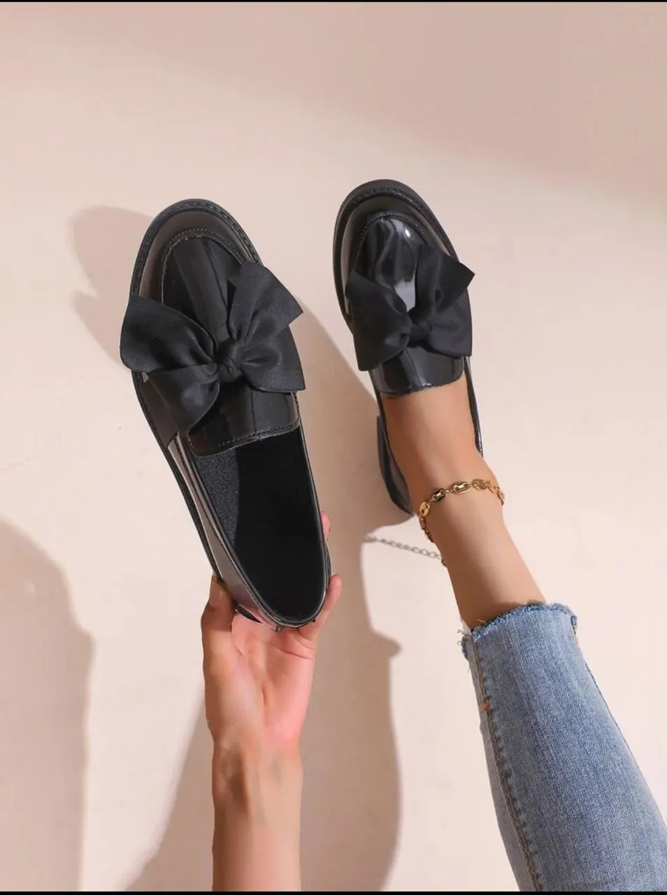 Women's Round-Toe Flat Loafers With Bow Decoration, Black