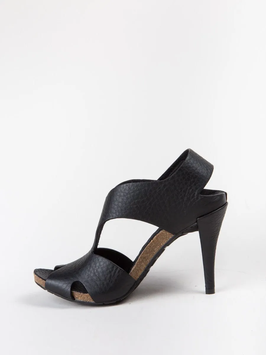 yolanda sandal