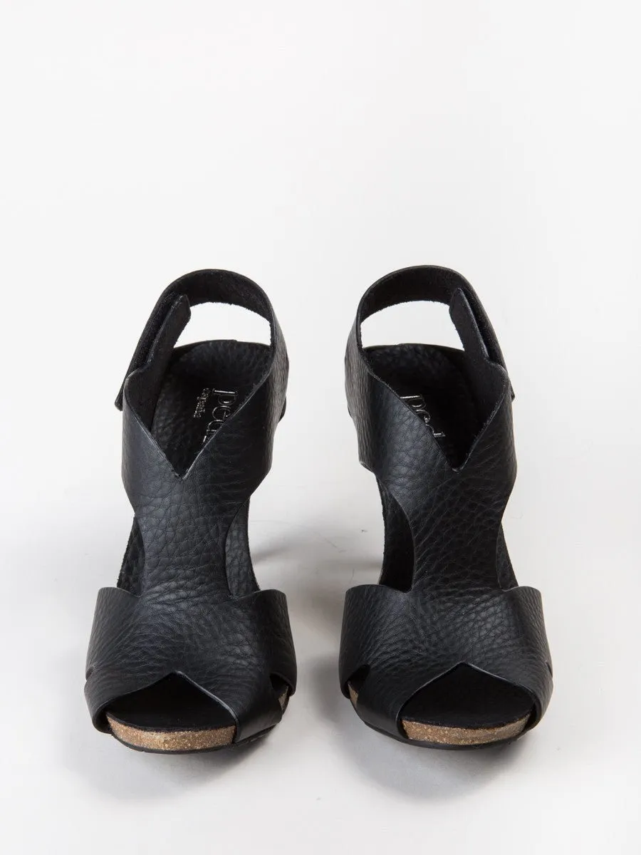yolanda sandal